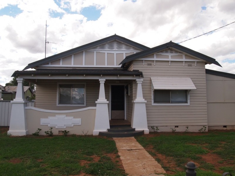 139 Bathurst Street, Condobolin NSW 2877