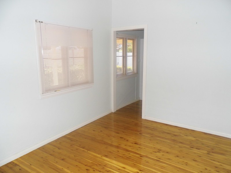 19 Coleman Road, Parkes NSW 2870