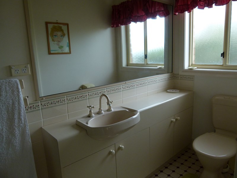 3 Hettie Place, Forbes NSW 2871