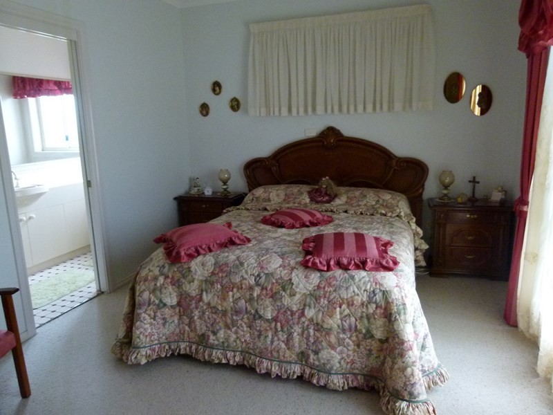 3 Hettie Place, Forbes NSW 2871