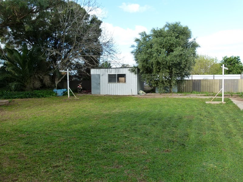 16 Ferry Street, Forbes NSW 2871