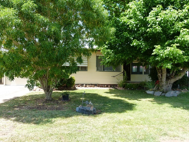 3 Forster Street, Forbes NSW 2871