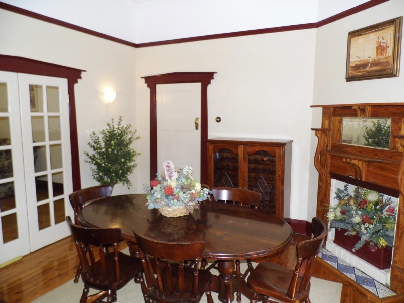 22 Elizabeth Street, Parkes NSW 2870