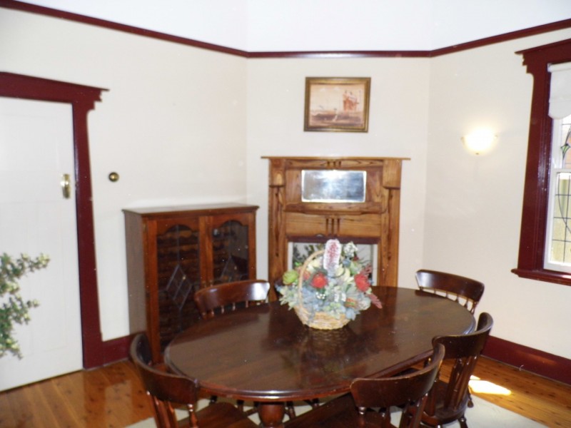 22 Elizabeth Street, Parkes NSW 2870