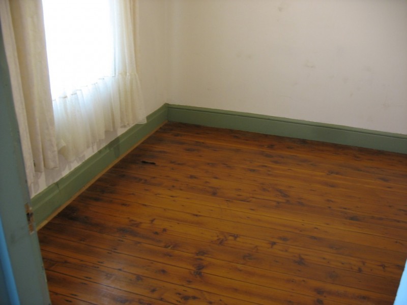 42 Orange Street, Condobolin NSW 2877