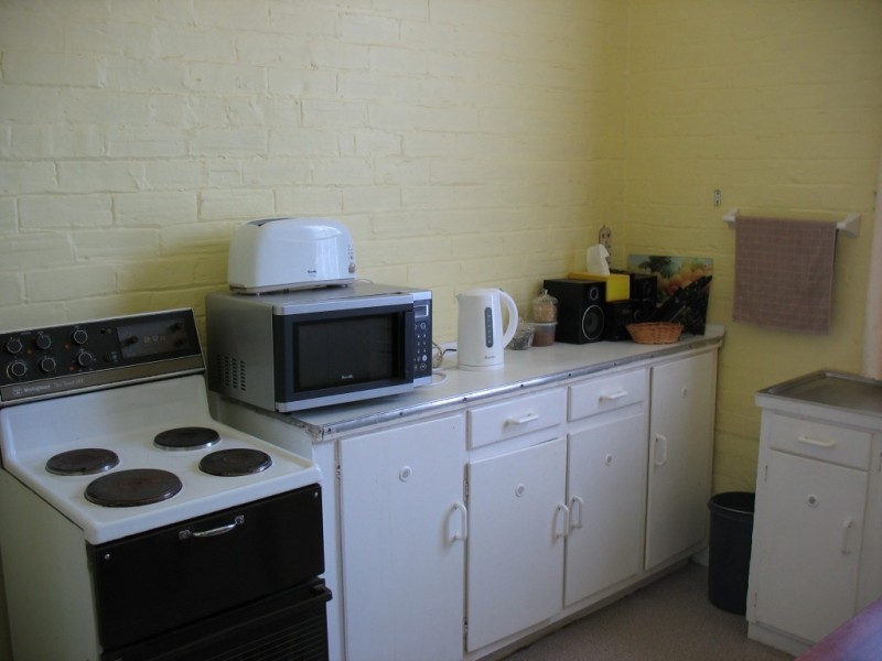 42 Orange Street, Condobolin NSW 2877