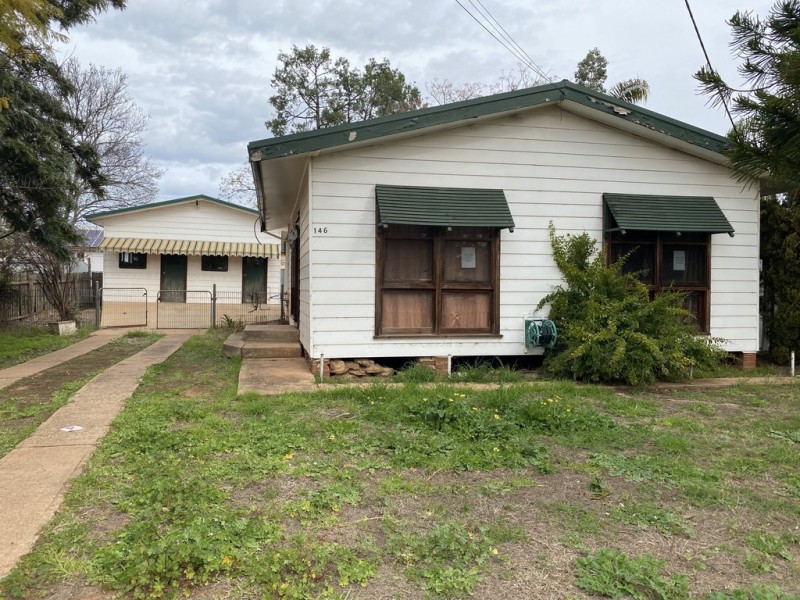 146A Orange Street, Condobolin NSW 2877