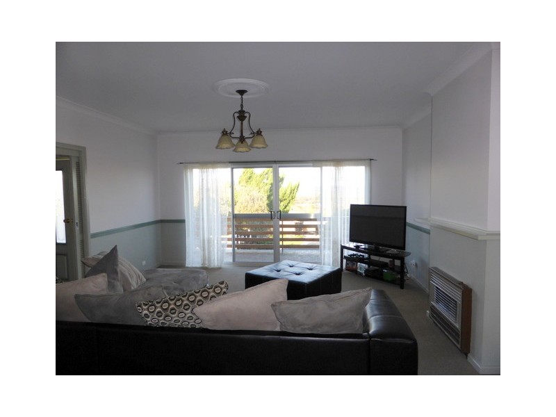 36 Mengarvie Road, Parkes NSW 2870