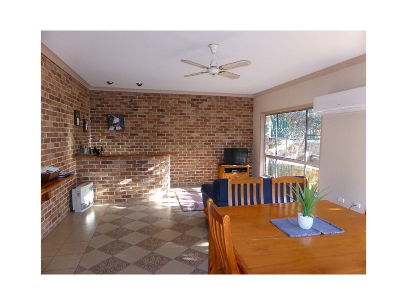 36 Mengarvie Road, Parkes NSW 2870