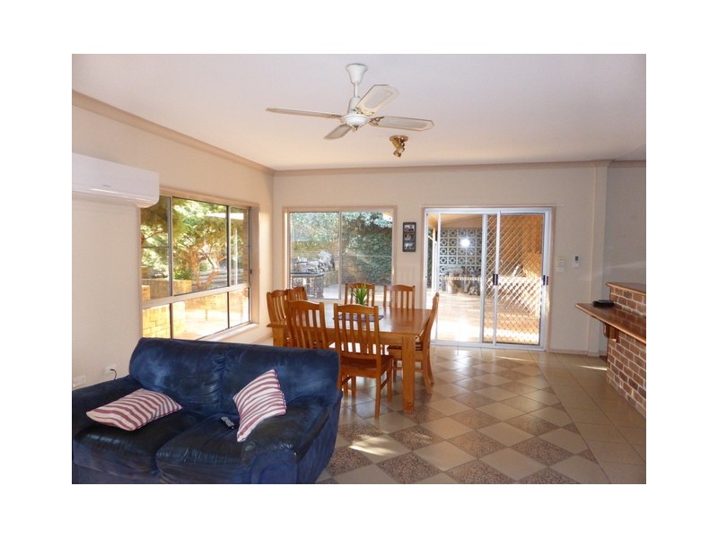 36 Mengarvie Road, Parkes NSW 2870