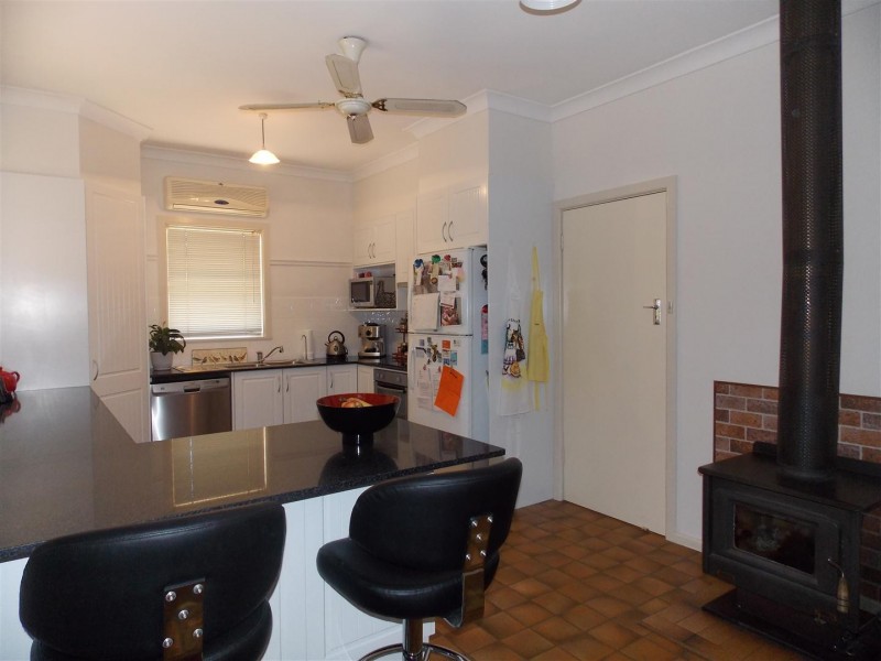 13 Kelly Road, Parkes NSW 2870