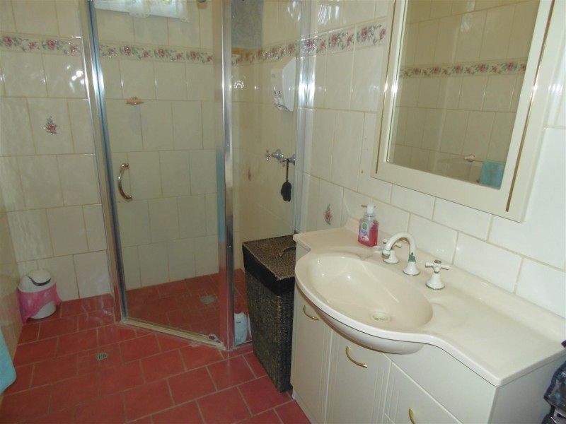 5 East Street, Parkes NSW 2870