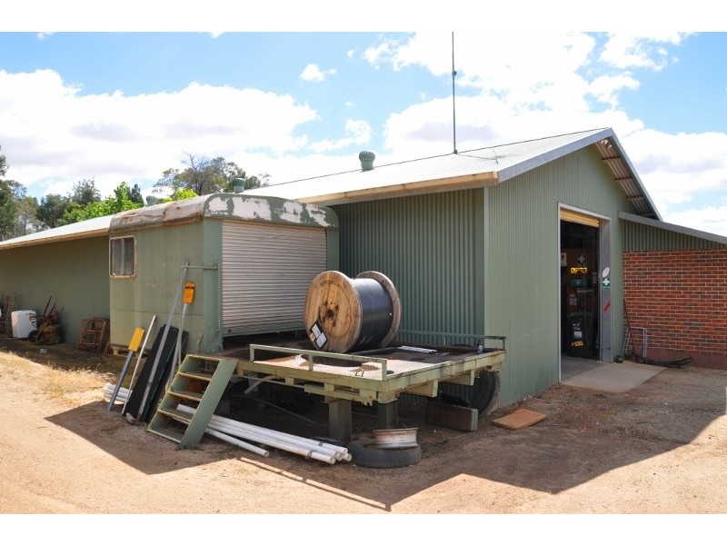 22 Bowler Street, Eugowra NSW 2806