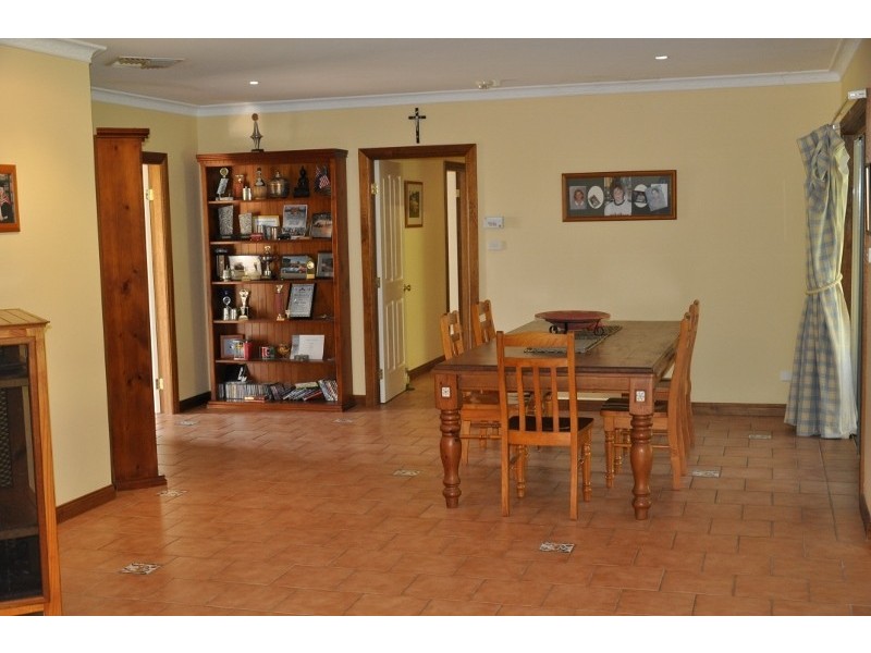 22 Bowler Street, Eugowra NSW 2806