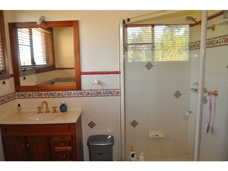 22 Bowler Street, Eugowra NSW 2806