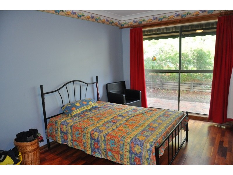 22 Bowler Street, Eugowra NSW 2806