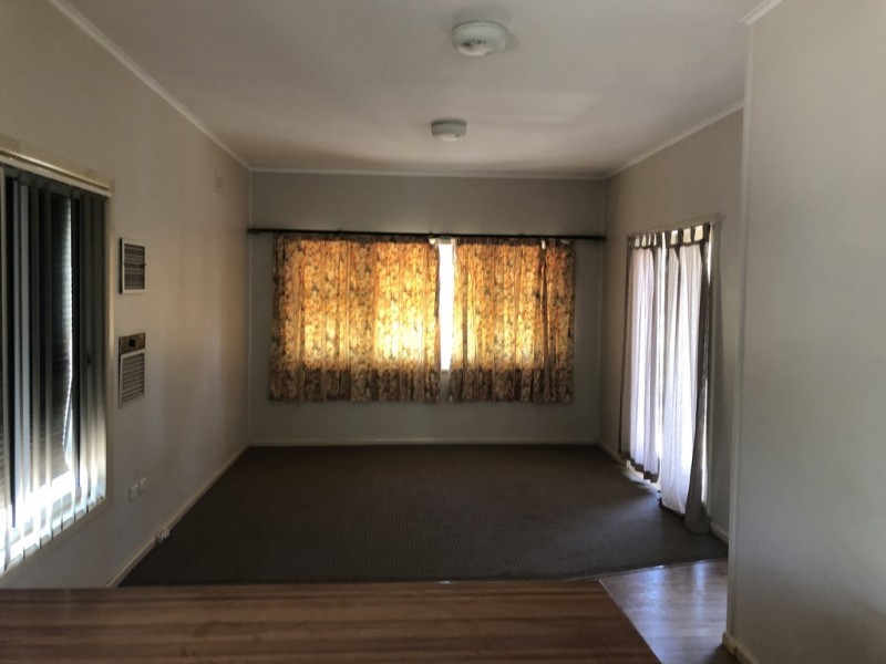 30 Coleman Road, Parkes NSW 2870