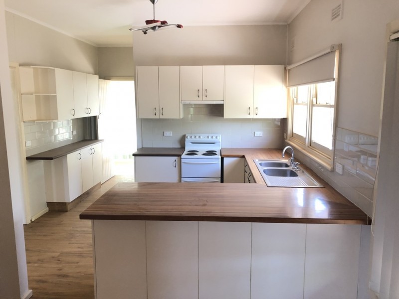 30 Coleman Road, Parkes NSW 2870