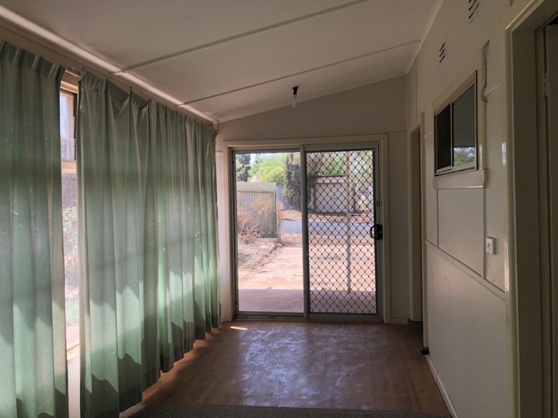 30 Coleman Road, Parkes NSW 2870