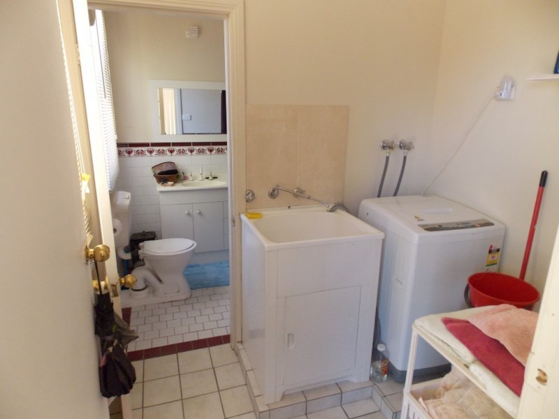 55 Church Street, Parkes NSW 2870