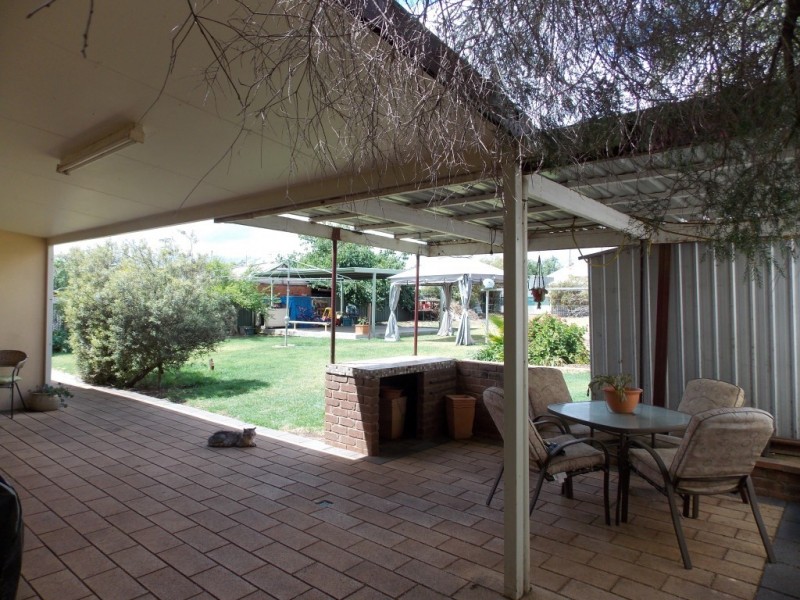 67 Hill Street, Parkes NSW 2870