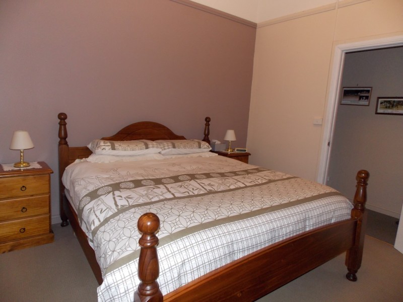 67 Hill Street, Parkes NSW 2870
