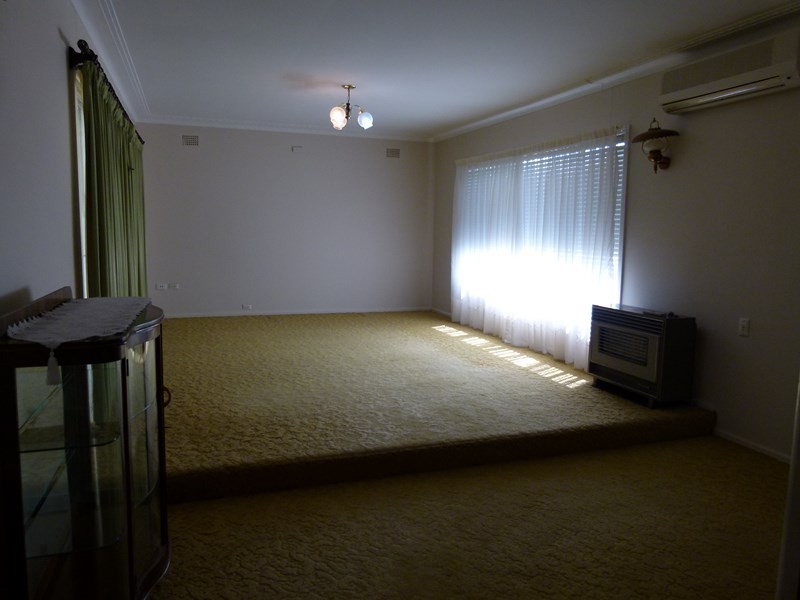 21 Gloucester Street, Forbes NSW 2871