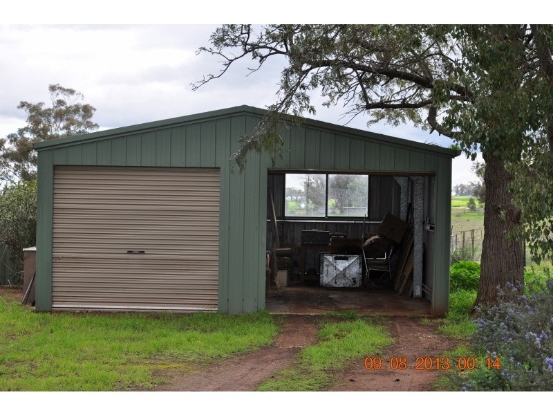 . “Throndale” Escort Way, Eugowra NSW 2806
