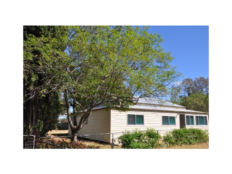 . “Throndale” Escort Way, Eugowra NSW 2806