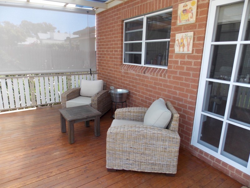 4 Metcalfe Street, Parkes NSW 2870