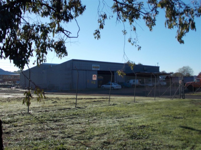 114-120 Condobolin Road, Parkes NSW 2870
