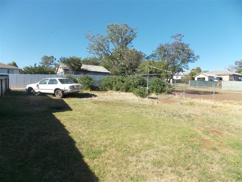53 Woodward Street, Parkes NSW 2870