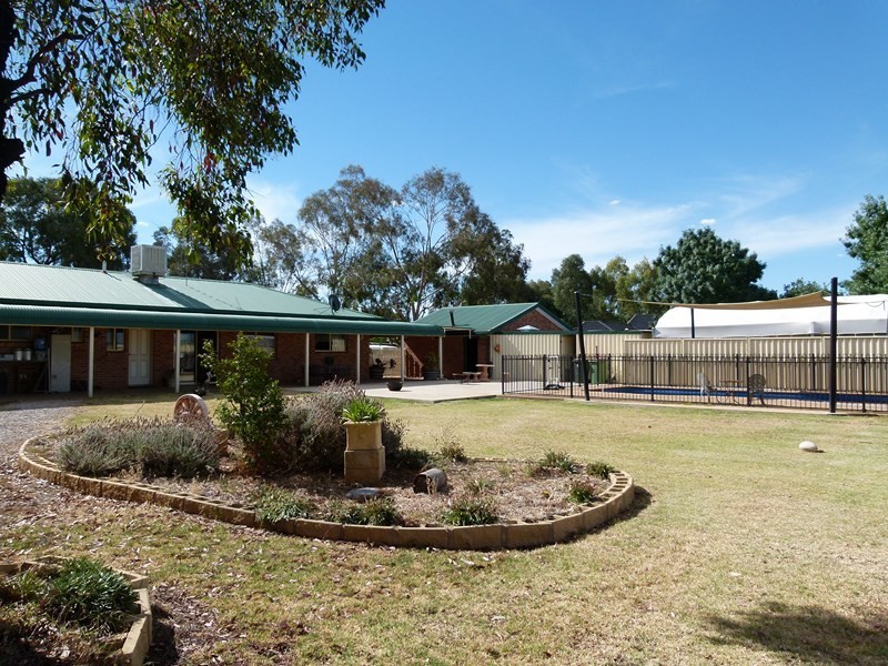 121 Calarie Road, Forbes NSW 2871