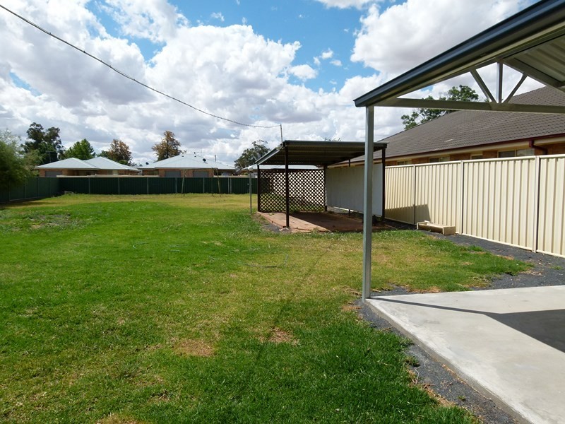 17 Queen Street, Forbes NSW 2871