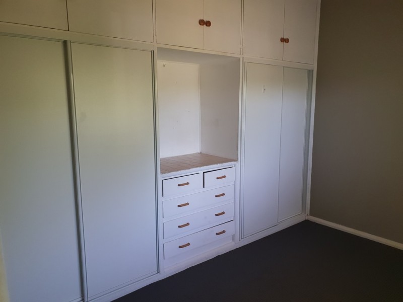 6 Thornbury Street, Parkes NSW 2870