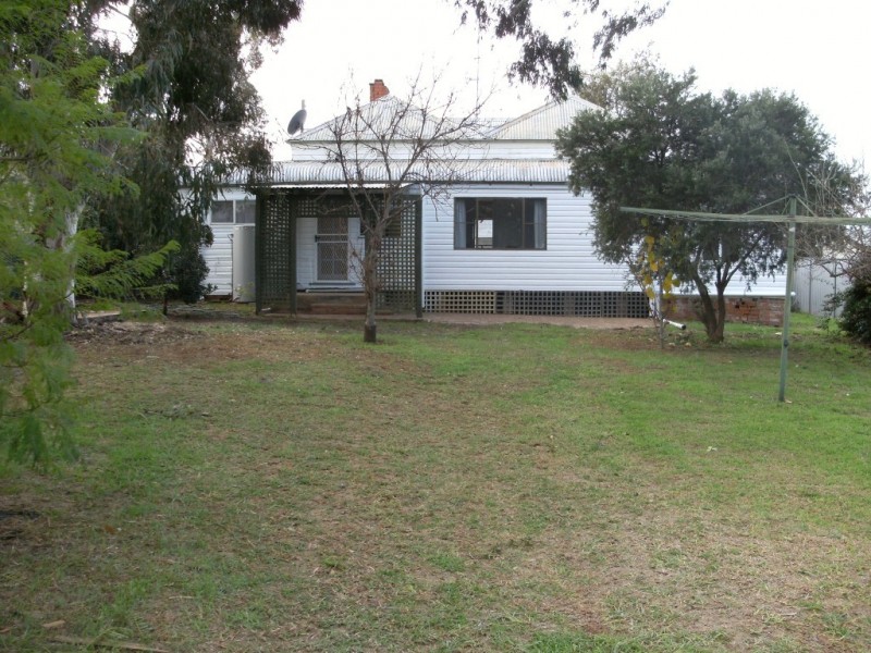 50 William Street, Condobolin NSW 2877