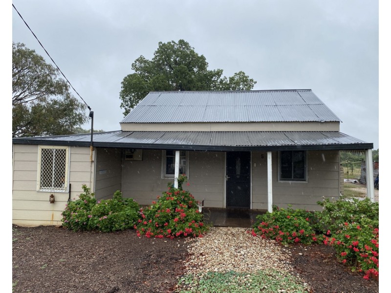 5 Boona Street, Condobolin NSW 2877