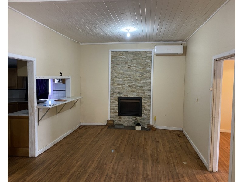 5 Boona Street, Condobolin NSW 2877