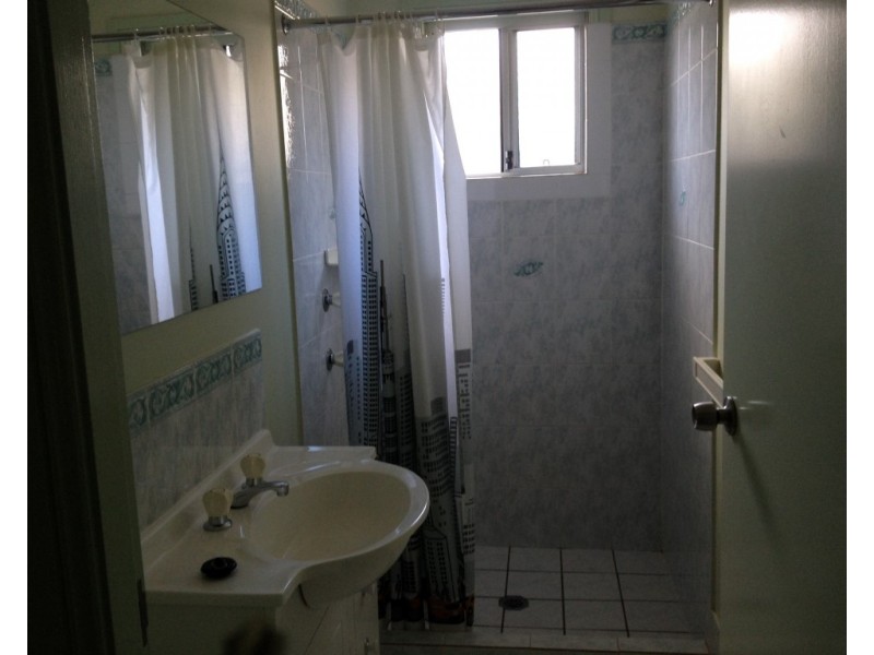 2/98 Officers Parade, Condobolin NSW 2877