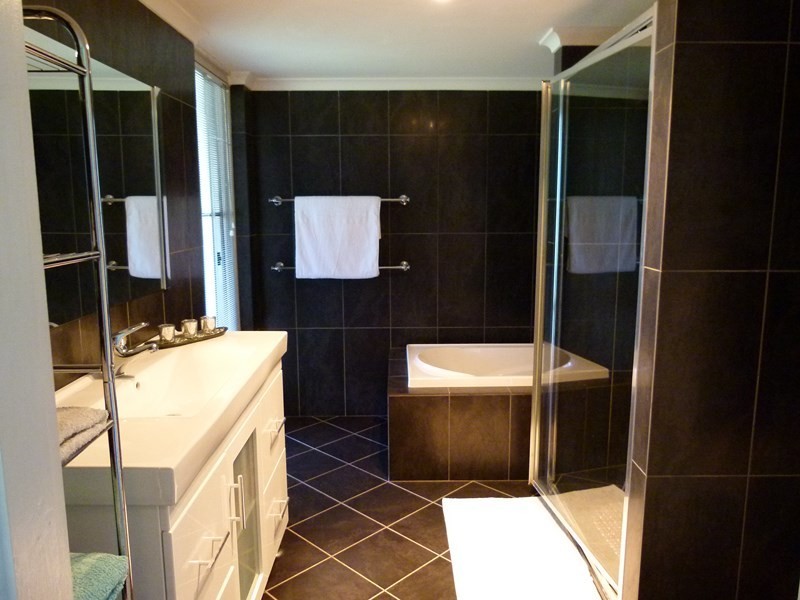 12 Barwin Street, Forbes NSW 2871