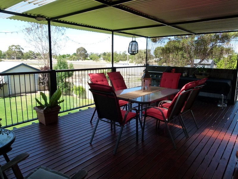 12 Barwin Street, Forbes NSW 2871