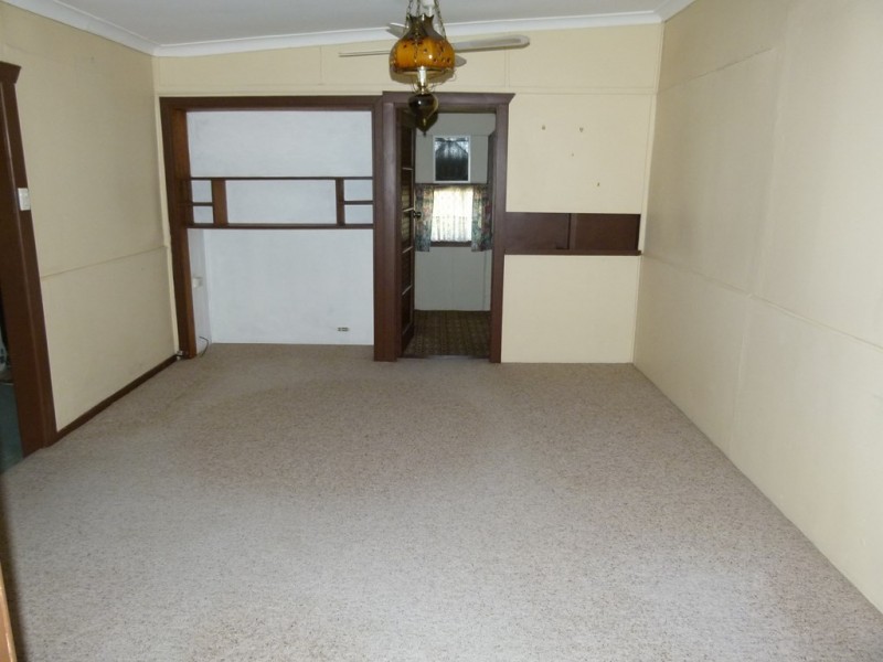 11 Black Street, Forbes NSW 2871
