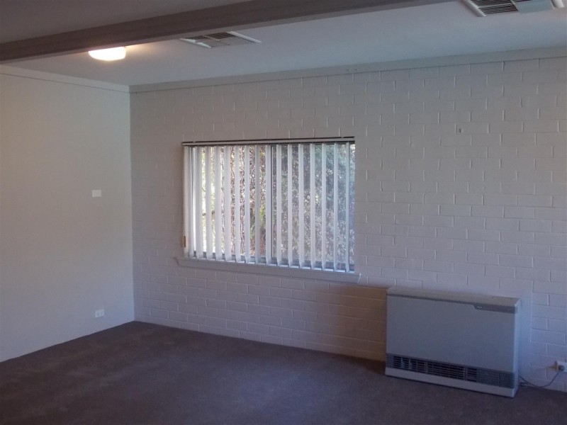 45 East Street, Parkes NSW 2870