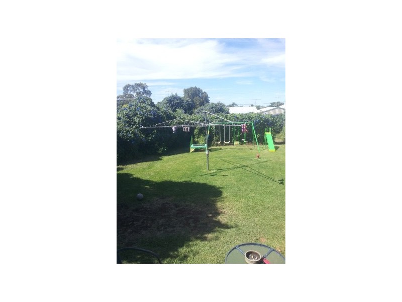 1 Wilga Street, Parkes NSW 2870