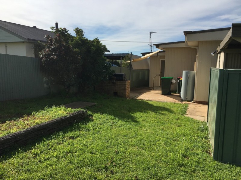 26 Jones Street, Parkes NSW 2870