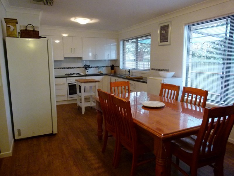 126 York Street, Forbes NSW 2871