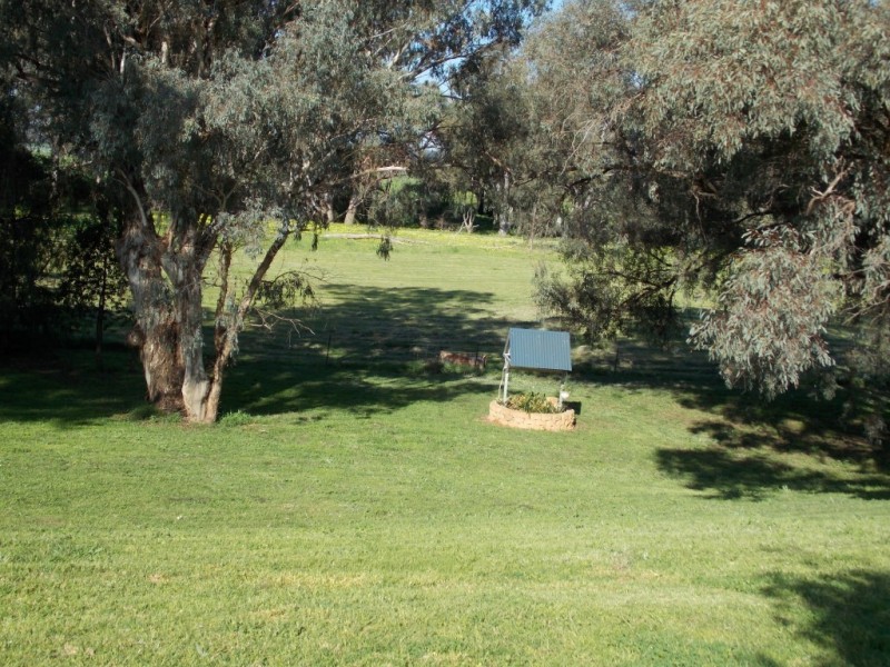 22 Wangara Lane, Parkes NSW 2870