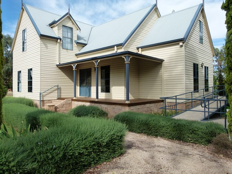 1A College Road, Forbes NSW 2871