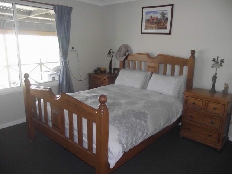 140 Cons Lane, Parkes NSW 2870
