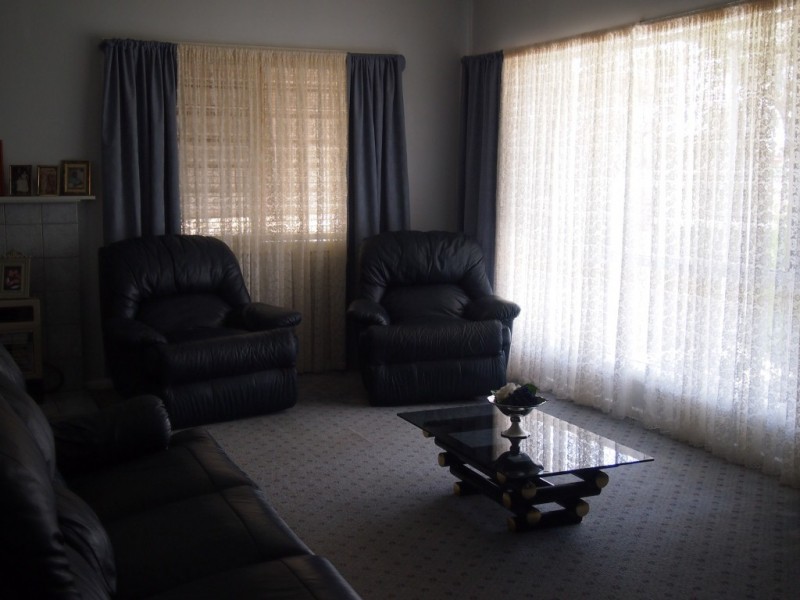 24 Miller St, Condobolin NSW 2877